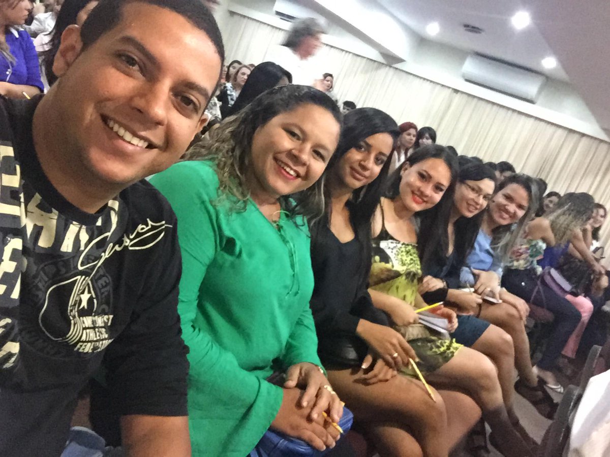 Danilo_Serrano's tweet photo. Fashion Day #Kyly #Milon #Amora #Lemon (@ Hardman Praia Hotel in João Pessoa, PB) https://t.co/07HIsUlIxq http://t.co/CAllqrt3Iq