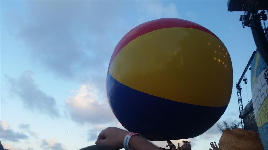 YourExitAngel's tweet photo. We had a ball at Hangout  Music Fest!  #92ZEW  #HangOutMusicFest2015 http://t.co/GZCVlutZLO