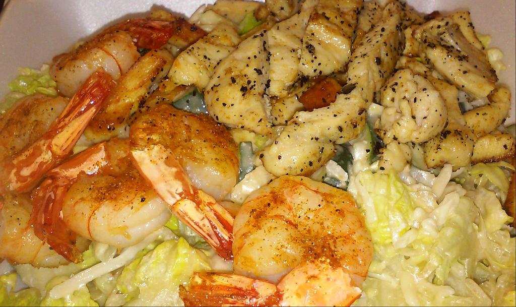 foxxisredd's tweet photo. Grilled shrimp and chicken ceasar! @Uniontown_DC http://t.co/nSsB9rcZLe