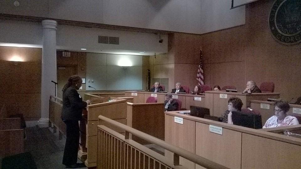 NONHRO92's tweet photo. Last night City Council meeting in Smyrna, Ga addressing the Nicholas Thomas case. http://t.co/nlR3VsHXQX