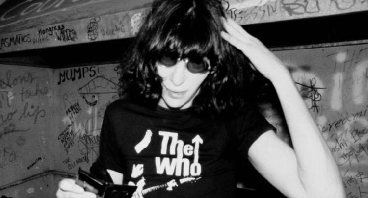Happy birthday Joey Ramone and Pete Townshend. So it only makes sense to post this picture 