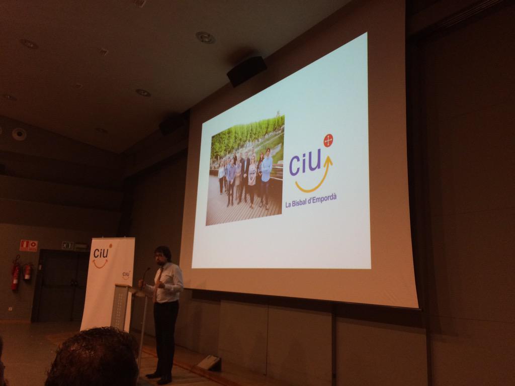 ciulabisbal's tweet photo. Ricard Font:'és un orgull acompanyar la llista de @ciu #LaBisbal en aquest acte d'avui' #gentdeconfiança http://t.co/zBSYsi0vRy
