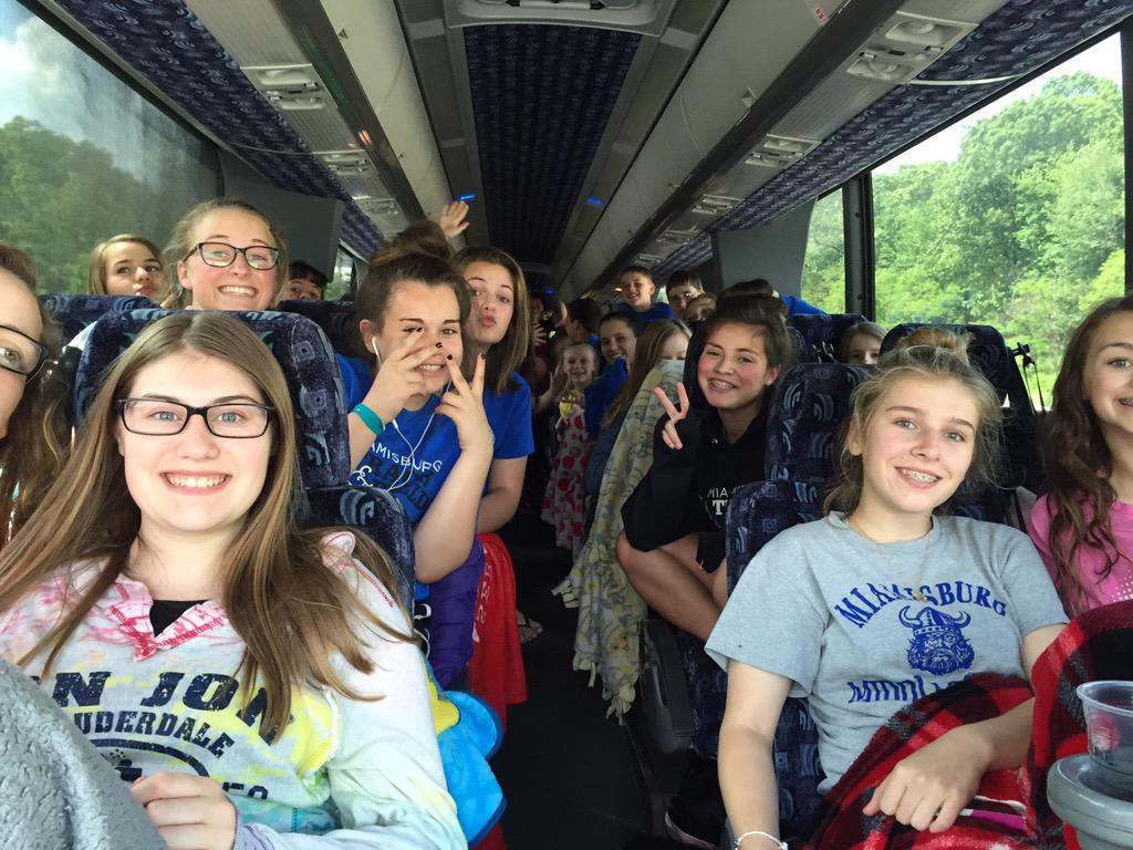 Beth9339's tweet photo. Bus 4 #BurgtoDC  http://t.co/YfpT4Dst2H