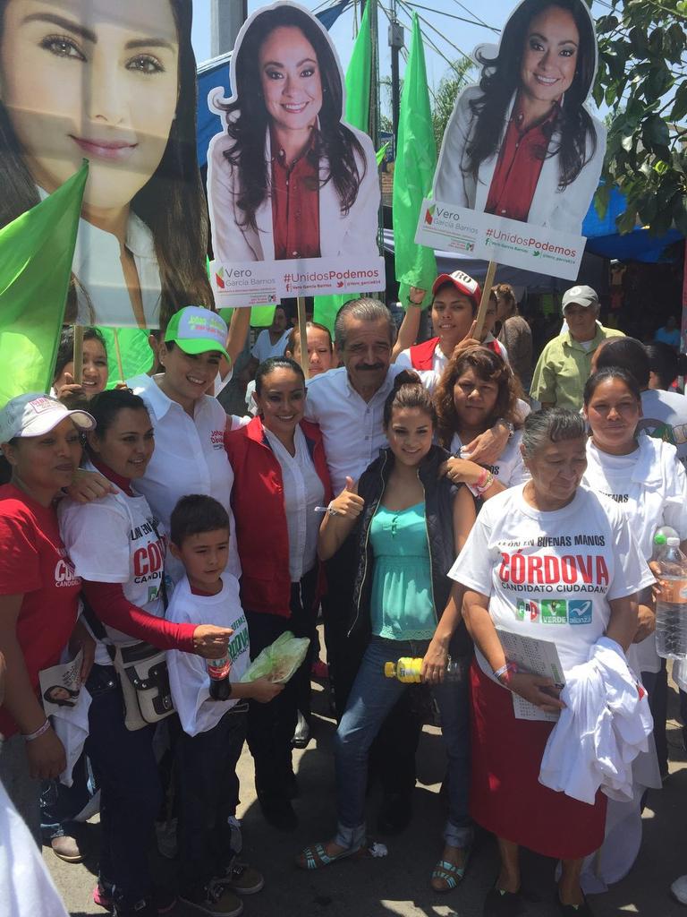 JACVillalobos's tweet image. Agradezco a los comerciantes del tianguis del cortijo por el recibimiento y apoyo. #CórdovaCandidatoCiudadano