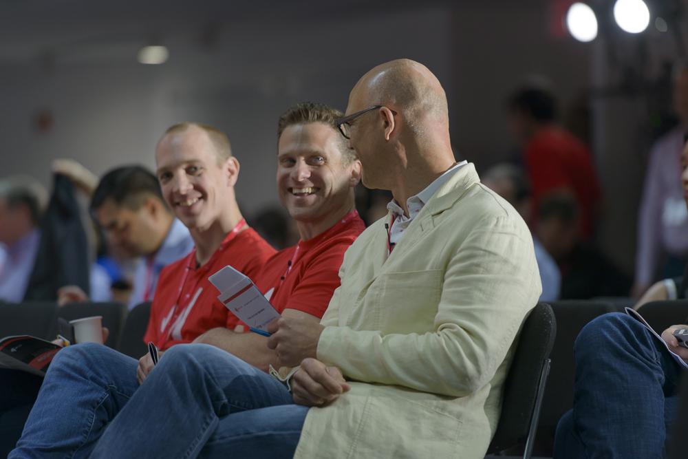 jwxofficial's tweet photo. .@dotten_ltv, @jeroenw, &amp; @chrismahlNY are all smiles at #JWInsights2015! http://t.co/0GkZvxluDY