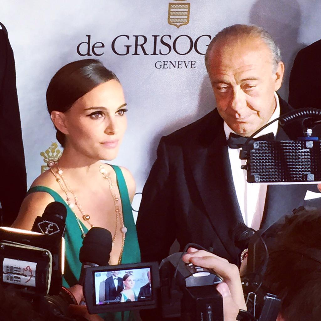 Embedded image permalink