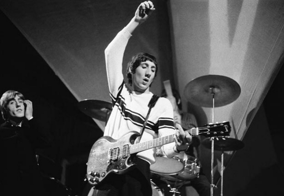 Happy 70th Birthday to the great Pete Townshend!  70!!!! 