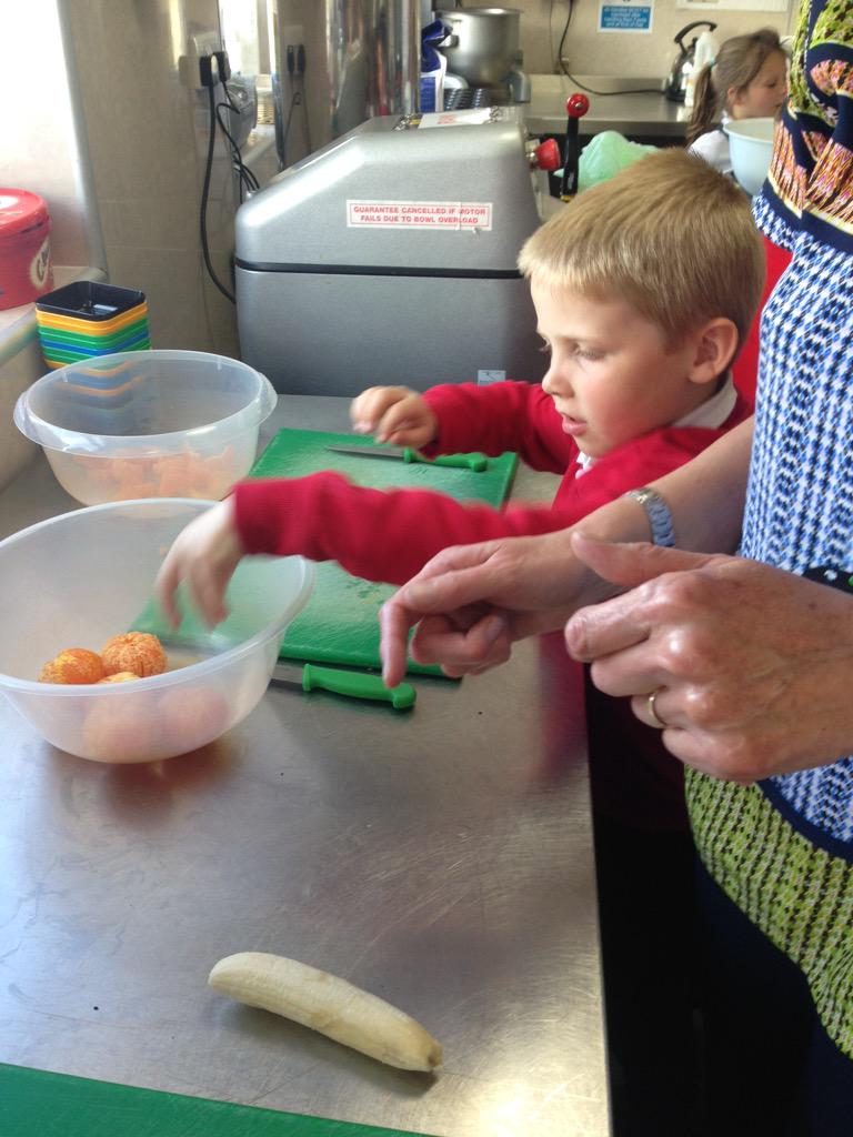 LearningLucy2L's tweet photo. We developed our culinary skills today! http://t.co/99qn55TAZ9