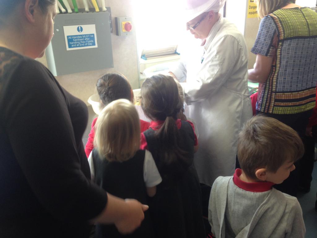 LearningLucy2L's tweet photo. We developed our culinary skills today! http://t.co/DP7KZ3cyWz