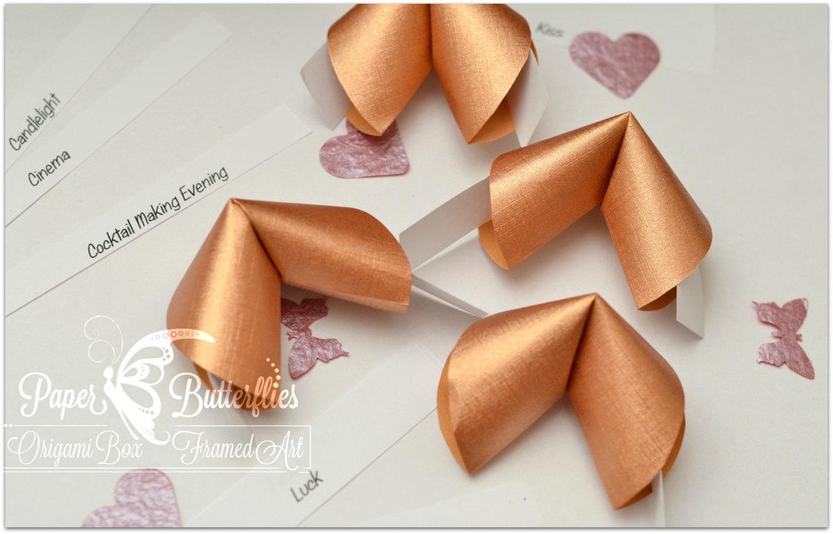 paperbutterflyo's tweet image. Origami Paper Fortune Cookies, Set of Ten Copper Wedding Favors, Ha… etsy.com/listing/218039… #Etsy #PaperAnniversary