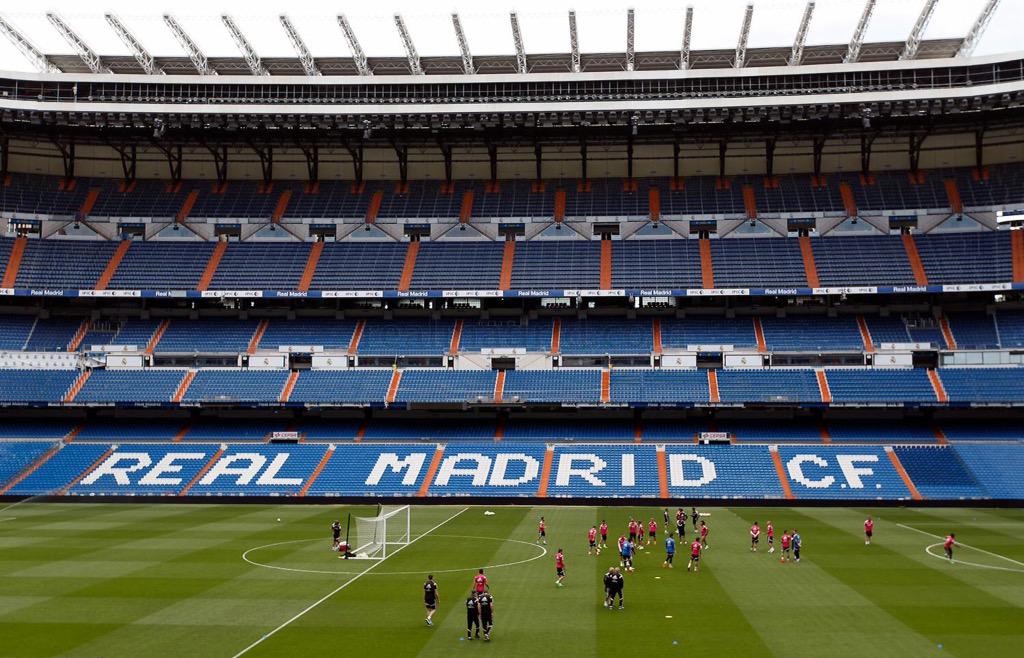 Vacío y sin vosotros no es lo mismo. El sábado despedimos la temporada en casa y os esperamos. 
#HalaMadrid