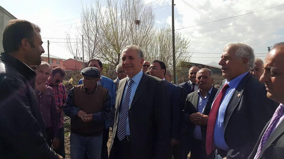 Selahattin BEYRİBEY tweet media