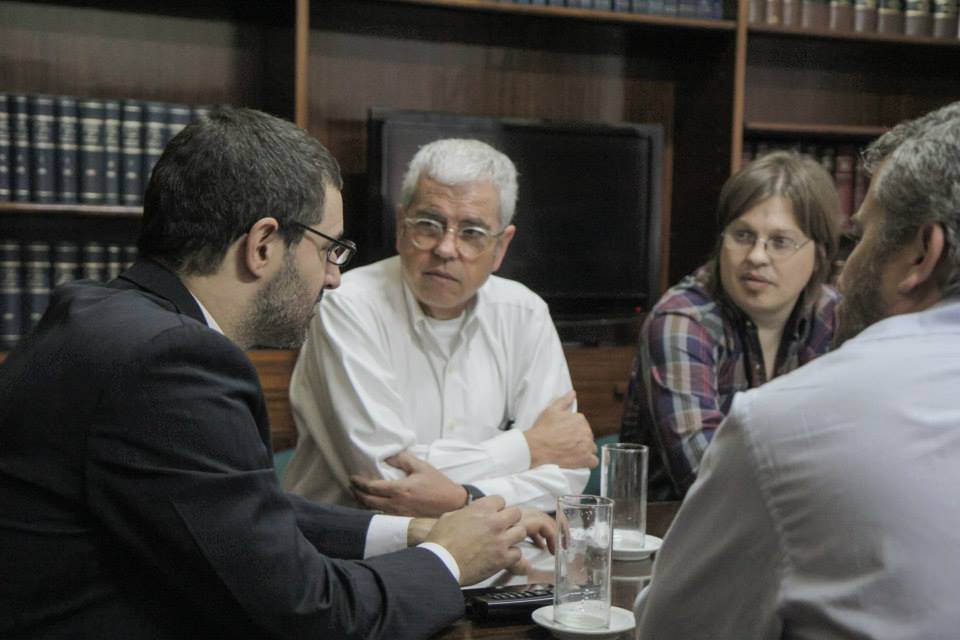 moronalmundo's tweet photo. @HSabbatella se reunió hoy con secretario de Desarrollo Urbano y Vivienda del @GobiernoDF, Felipe de Jesús Gutiérrez http://t.co/cpni9wR4qI