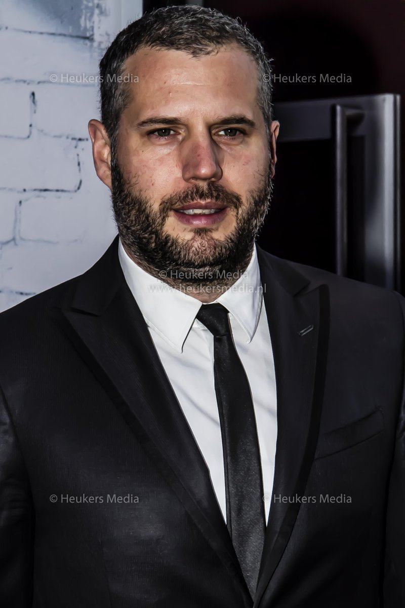 HeukersMedia's tweet photo. @TijlMTBeckand bij de #premiere van #demasters http://t.co/dJ8Fe1uUMH