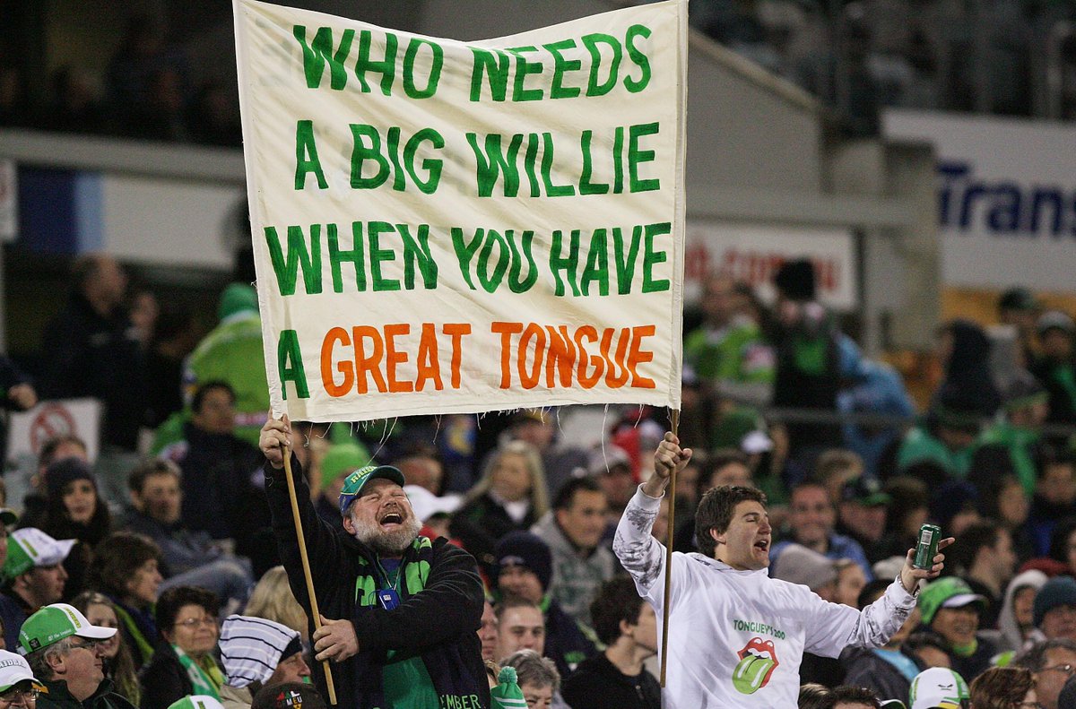 rleaguequotes's tweet photo. Who remembers this classic #rugbyleague banner?

#NRL http://t.co/NTjojsziQj