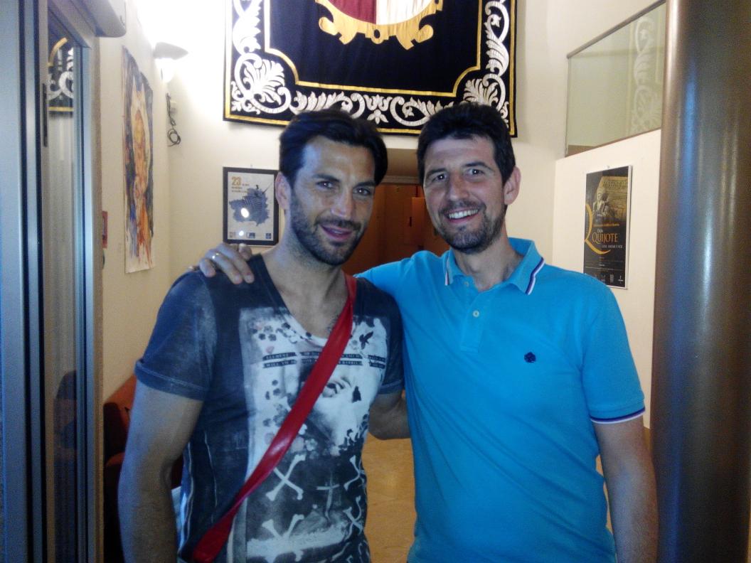 Luis Rodríguez tweet media