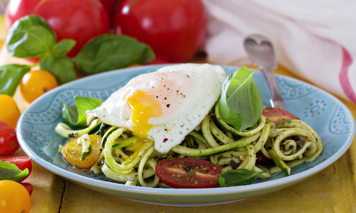 CS_CedarValley's tweet photo. Live that #vegan, #glutenfree or #paleolife with ease. #ZucchiniNoodles for dinner! http://t.co/E0P1TA8fu8 http://t.co/aoh5B4kGv1