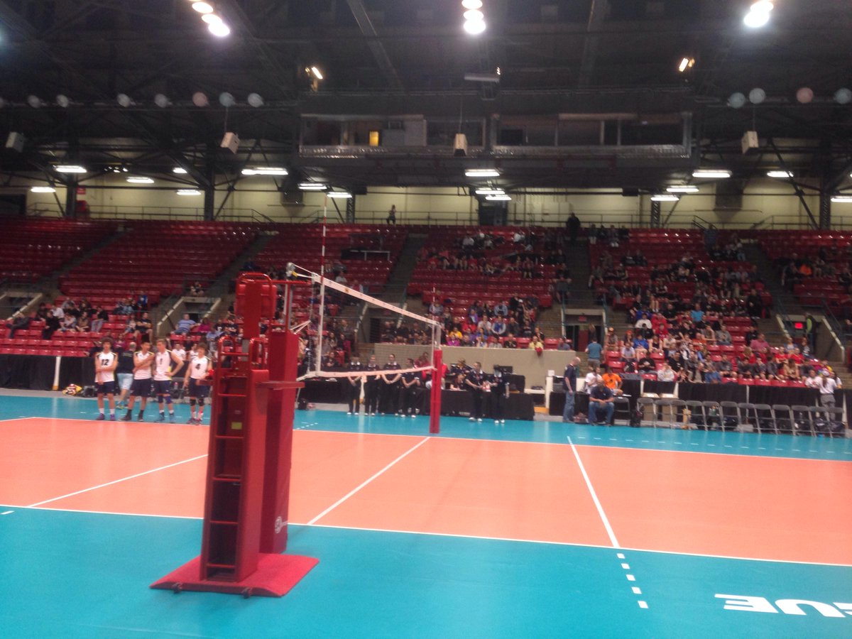 VCNationals's tweet photo. All set for the U18 men's gold medal match! Edmonton Nooks taking on Winnipeg Winman here at the Corral #Calgary2015 http://t.co/ucHmvYA2VF