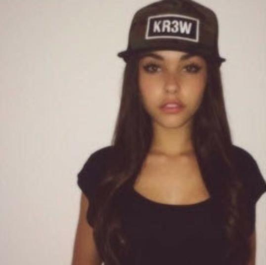 Madison Beer Packs ♡ tweet media