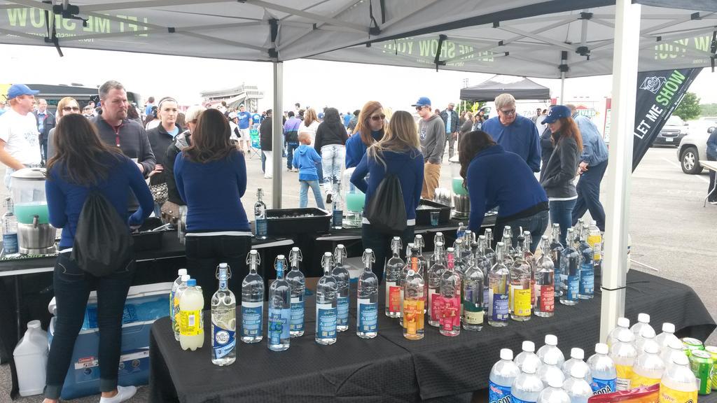 dsmithKSU's tweet photo. Am I the only one ready for tonight's #royals game?! #kansascity http://t.co/3u7I0kdxX9