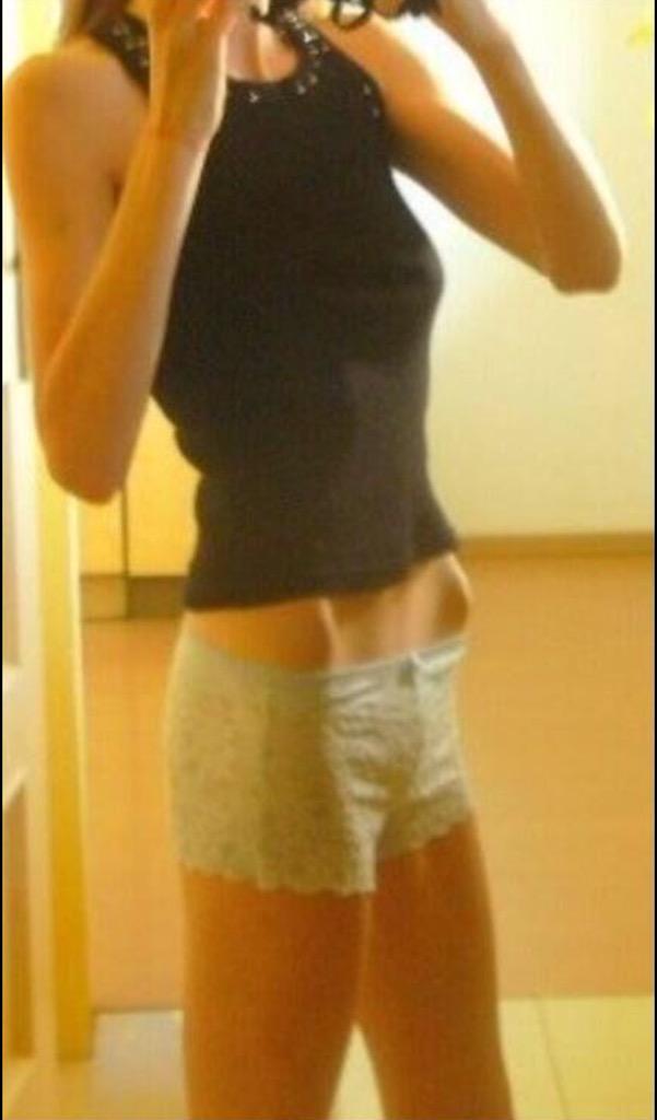 thinspirationlu's tweet photo. #thinspo  de buenas noches #thinspiration #ThinspoGoals http://t.co/CSN2PJ1soV