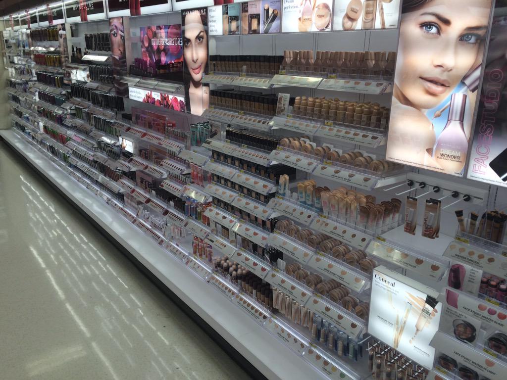 Amazing zone and fill in cosmetics to drive sales at T-2408 in Woodland, CA. #g295 #allin #gosales <a href="/Andreya_Allen/">Andreya</a>