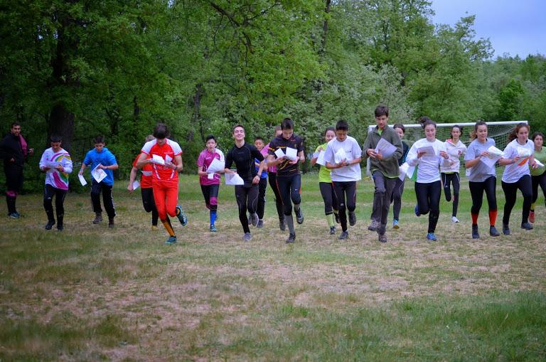 FORIOJA's tweet photo. Fin #JDRO 2015 Grañón con entrega de trofeos. Gracias a @alcampo @OrienteeringG @fedo_org @riojadeporte @CDRiOjAO http://t.co/6NLtnwGjkB