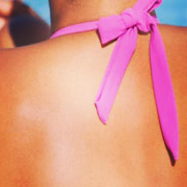 ArchipelParfums's tweet photo. #acnédos http://t.co/JRggnbMKVC http://t.co/jLBSRkqTHc