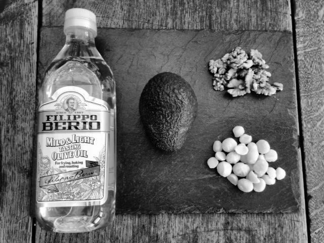 po.st/S0TBiv why sports nutrition co's hate to talk about #fatburning #paleodiet <a href="/33shake/">鮭33</a> @McDougallChris
