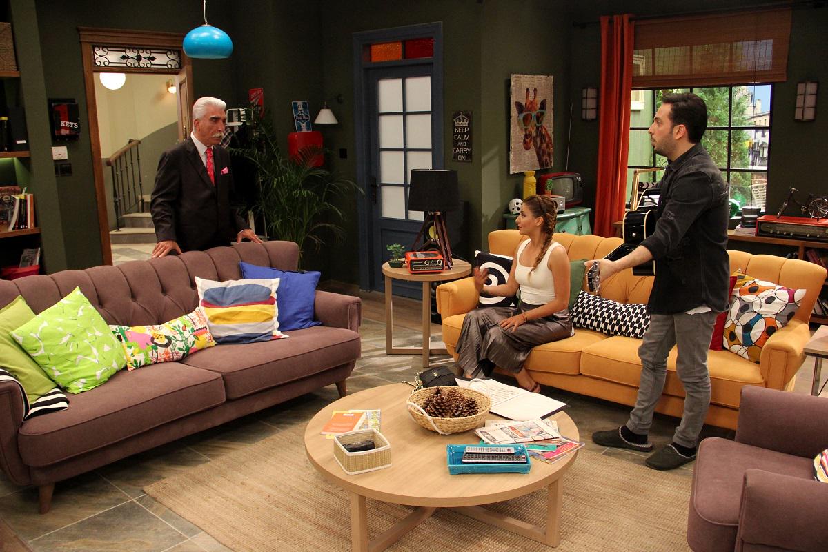 Macit "Fevkaledenin fevkinde mükemmel! Sakın ayrılmayın siz." 
#BanaBabaDedi goo.gl/y67gWf <a href="/cezmibaskin/">Cezmi Baskın</a>