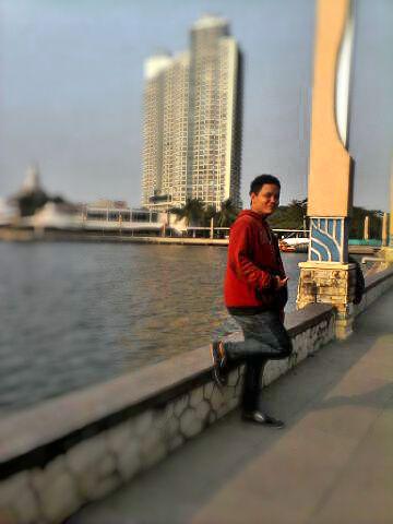 MaullTeks's tweet photo. Ancol!*📷🍺 http://t.co/P6jHuXpVxr