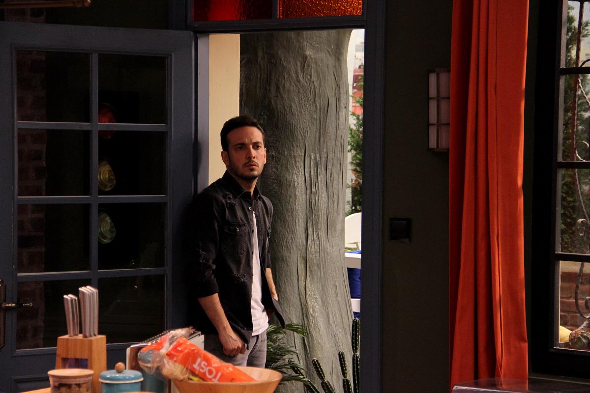 Kaan "Didem'in erkek arkadaşı falan yokmuş." 
#BanaBabaDedi Cuma 19.00'da <a href="/tv8/">tv8</a>'de. goo.gl/y67gWf <a href="/ousankoc/">Oğuzhan</a>