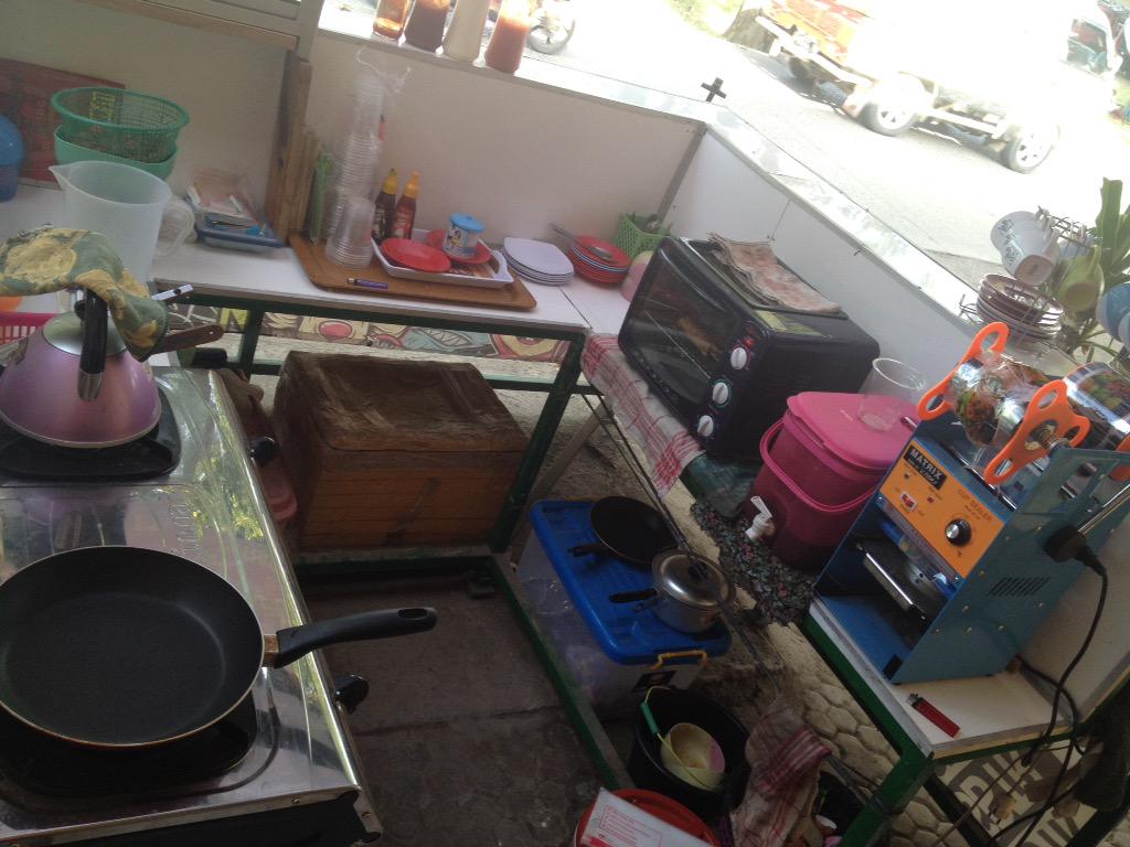 Waroeng Sosis Adam's tweet media