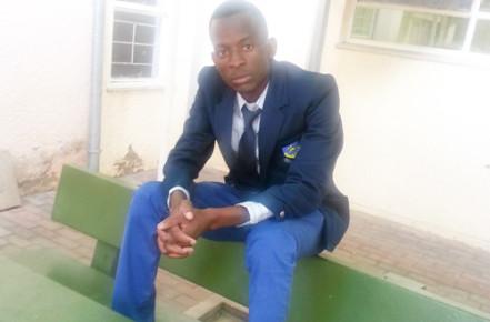 NewEraNewspaper's tweet photo. SRC leader springs to Niikondo’s defence - https://t.co/cgabxpuFXk #PolytechnicofNamibia http://t.co/AovJNN55ZM