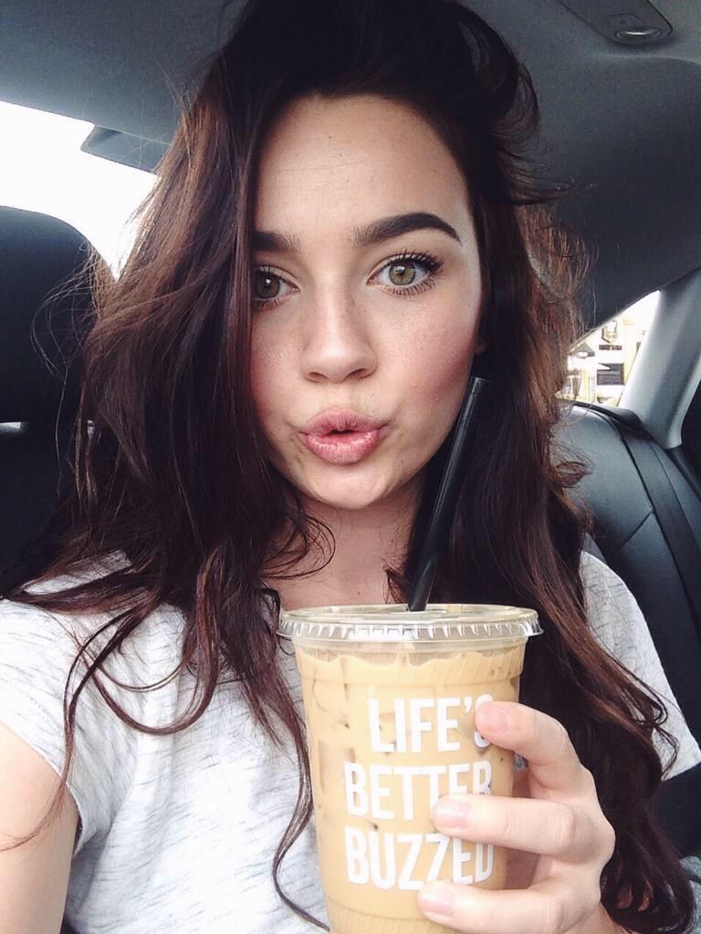 BaddiesBoss's tweet photo. You're just to cute ❤️ http://t.co/h5cvoo2z01