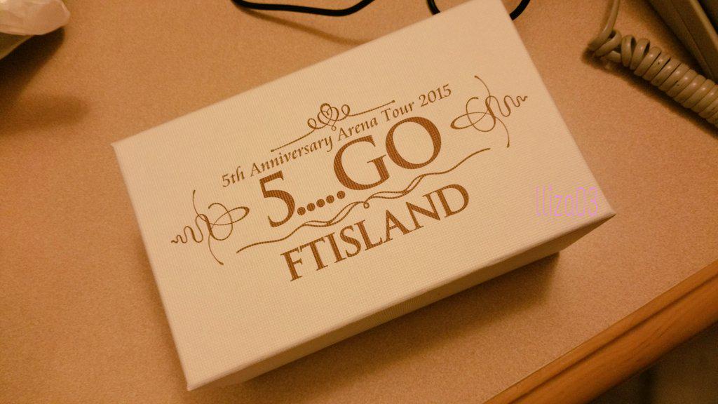 ftislandarg's tweet image. [PIC] 150527 - #5GO 5...GO Music Box 

Cr: Lliza03 
Compartido por: FTISLAND Argentina