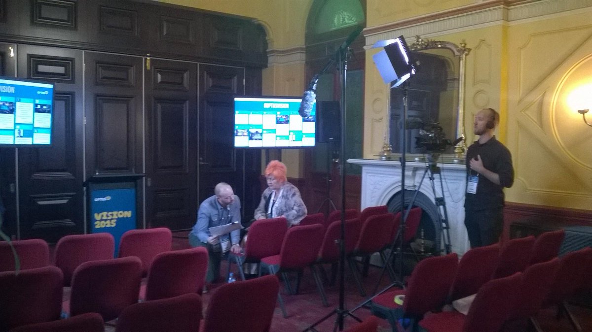 Leneleen's tweet photo. The lovely @maverickwoman preparing for her Vox Pop at #OptusVision #BehindTheScenes http://t.co/TCBkBBfuYz