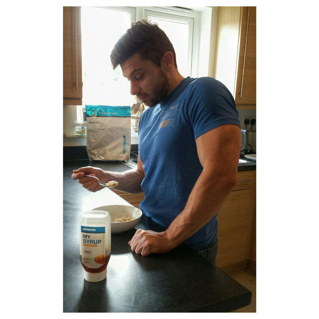 ImJayBrown's tweet photo. The most important meal just got sweeter! @MyproteinUK #MySyrup Get 10% off with #discount code 👉JAYBROWN👈 #FitFam http://t.co/V7tzoMGtyn