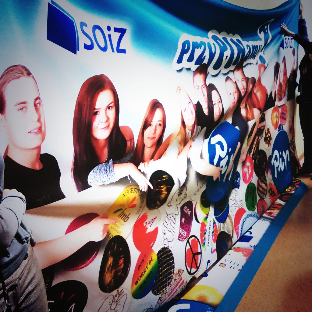 soizcieszyn's tweet photo. #SOiZ przygotowuje się do #konkurs #warszawa #notosoiz #liceum #Cieszyn #technikum http://t.co/UeO1OiCnaO