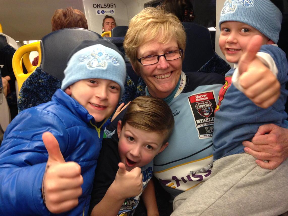 Jenmal61's tweet photo. On the way to the game http://t.co/aLEN0IwctS