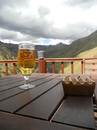 ProudlyMosotho's tweet photo. Our #ProudlyMosotho pleasures. One brand that will make you miss home. #MalutiMountainBrewery #MMB http://t.co/k2IWvBajYW