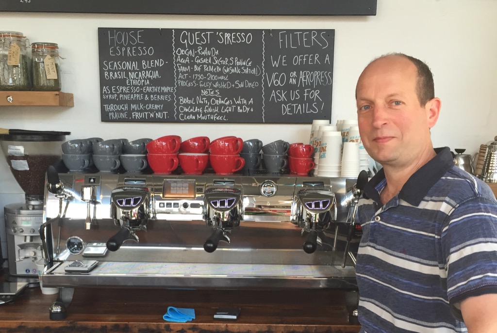 minutemanbath's tweet photo. We are not the only business on #WalcotSt to get new kit, here is Tim and his new shiny coffee machine. @picnic_bath http://t.co/RKpwX1pGsM