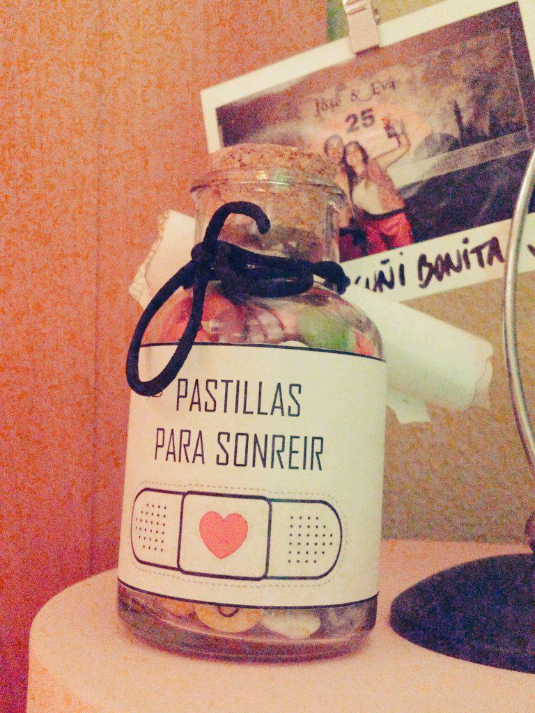 mihelez's tweet photo. Acordandome de mi neni @palomavargas 😌😌 hoy toca❤ te quiero guapa http://t.co/bGc3RSUwXl