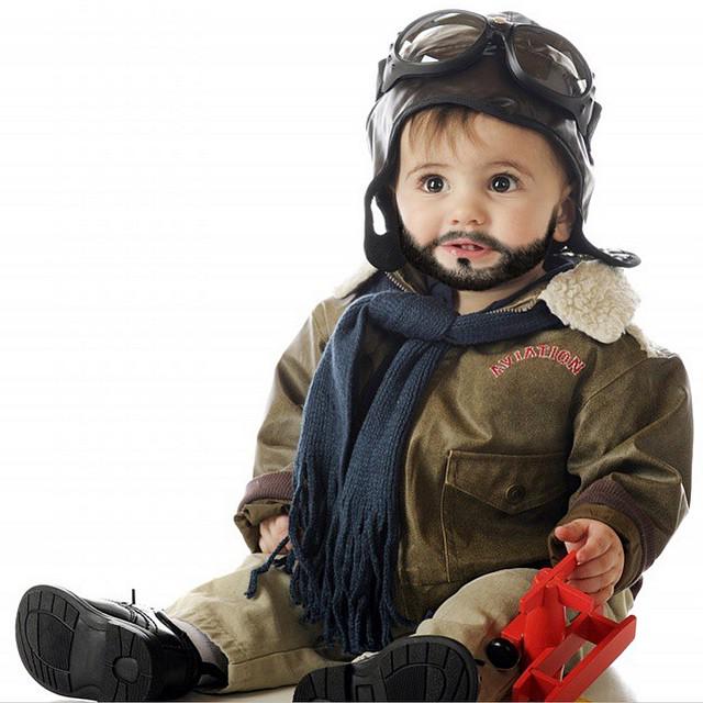 BabiesWith's tweet photo. i is pilot now???? http://t.co/ny1wT8v1nl