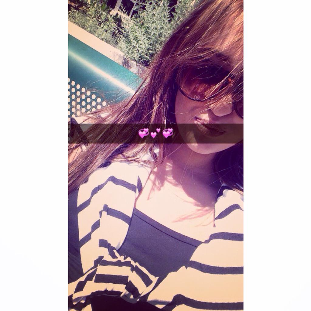 citationmarina's tweet photo. Tu veut une princesse ? Comporte toi comme un roi..💖👑🎀 http://t.co/32CpkXqrKs