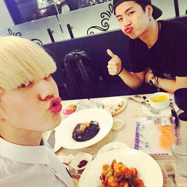 CFa7YBMWYAAcliu.jpg:large