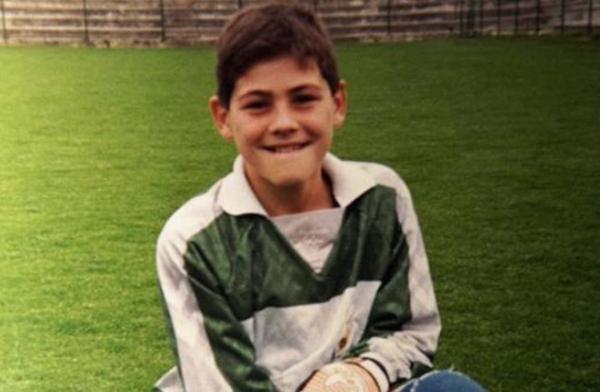 Happy Birthday.. Iker CASILLAS 
20 Mei 1981 