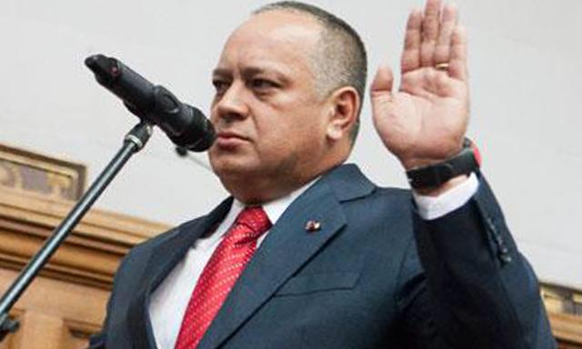 gusgomez1701's tweet photo. Le creo a Diosdado Cabello cuando jura que no es un narcotraficante: es Él narcotraficante. http://t.co/1dyw445qVe