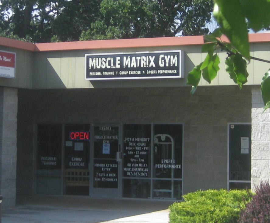 pumayo's tweet photo. great #gyms wherever you go! #hiddenvalley #california #US #musclematrix #workout #fitness #exercise #health #travel http://t.co/ipUpa41q9o