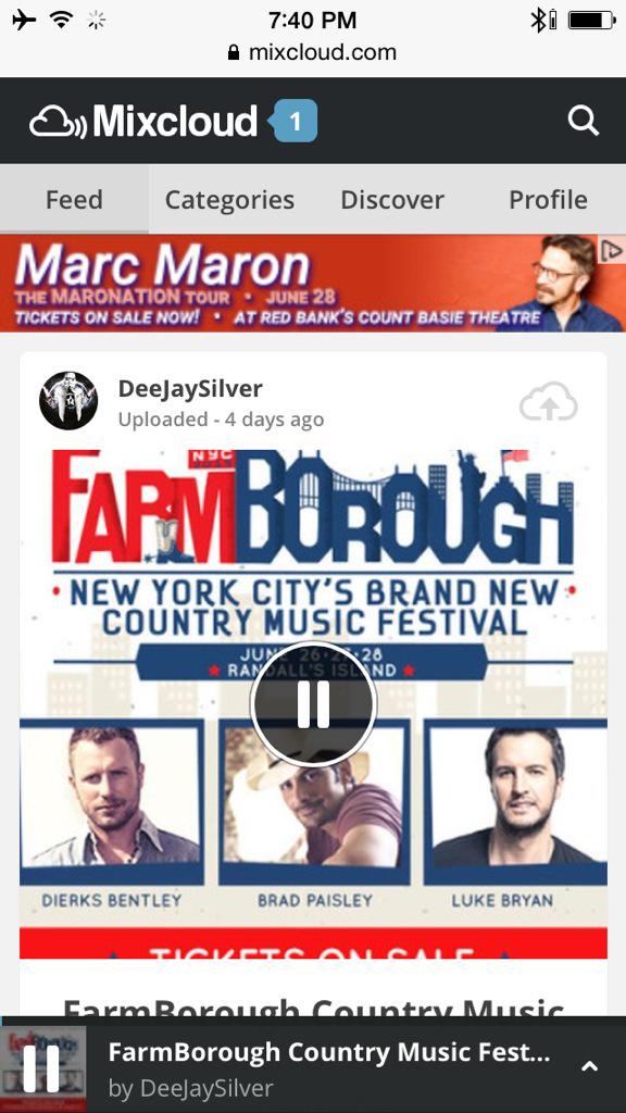NJStud3's tweet photo. Now my night is perfect-- got @deejaysilver1 @mixcloud on π§πΆ #countryclubvip http://t.co/SMkN7bzVi2